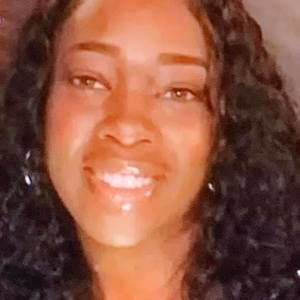 Meet your Posher, Yetta